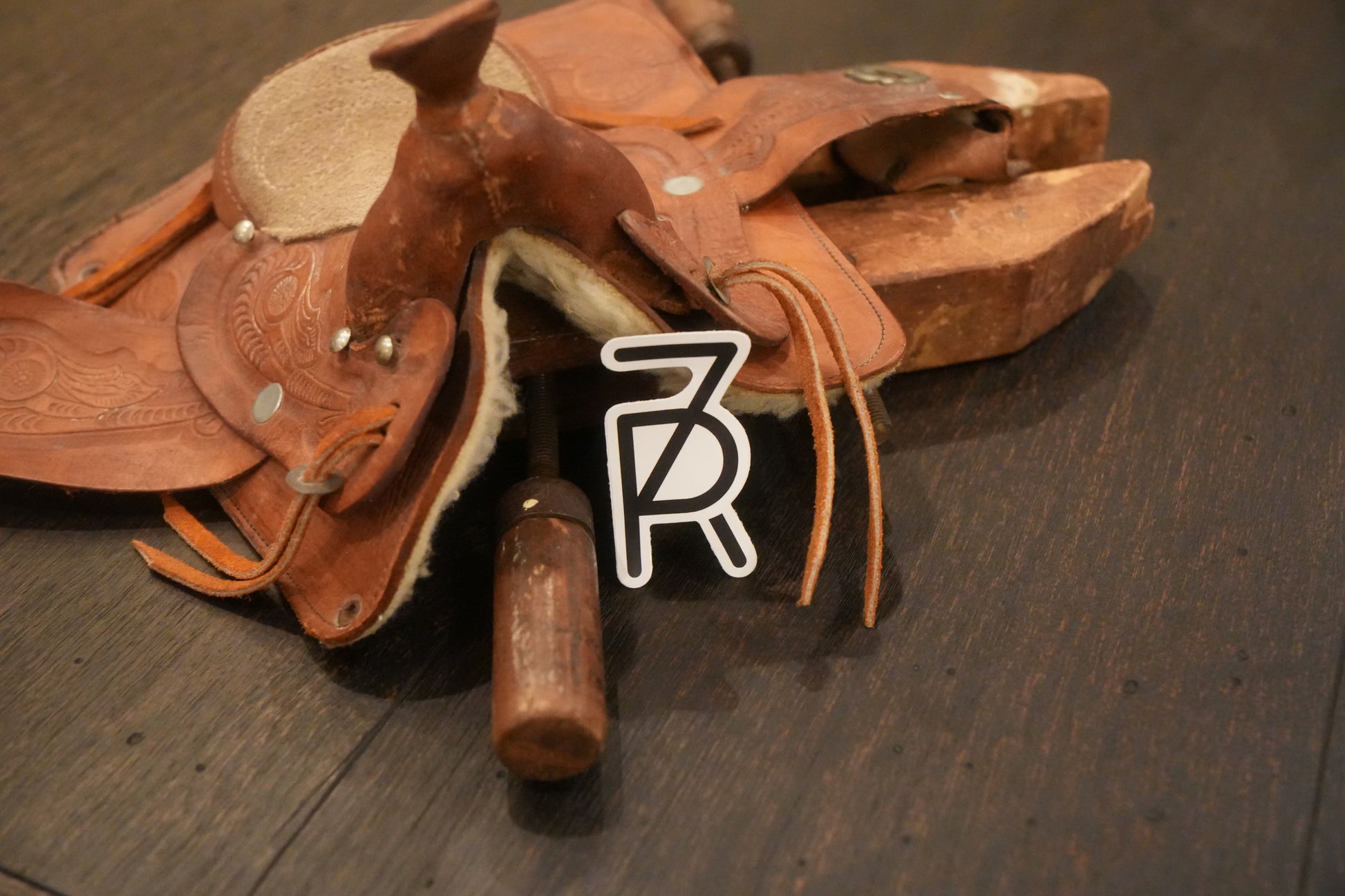 Seven Points Brand Sticker